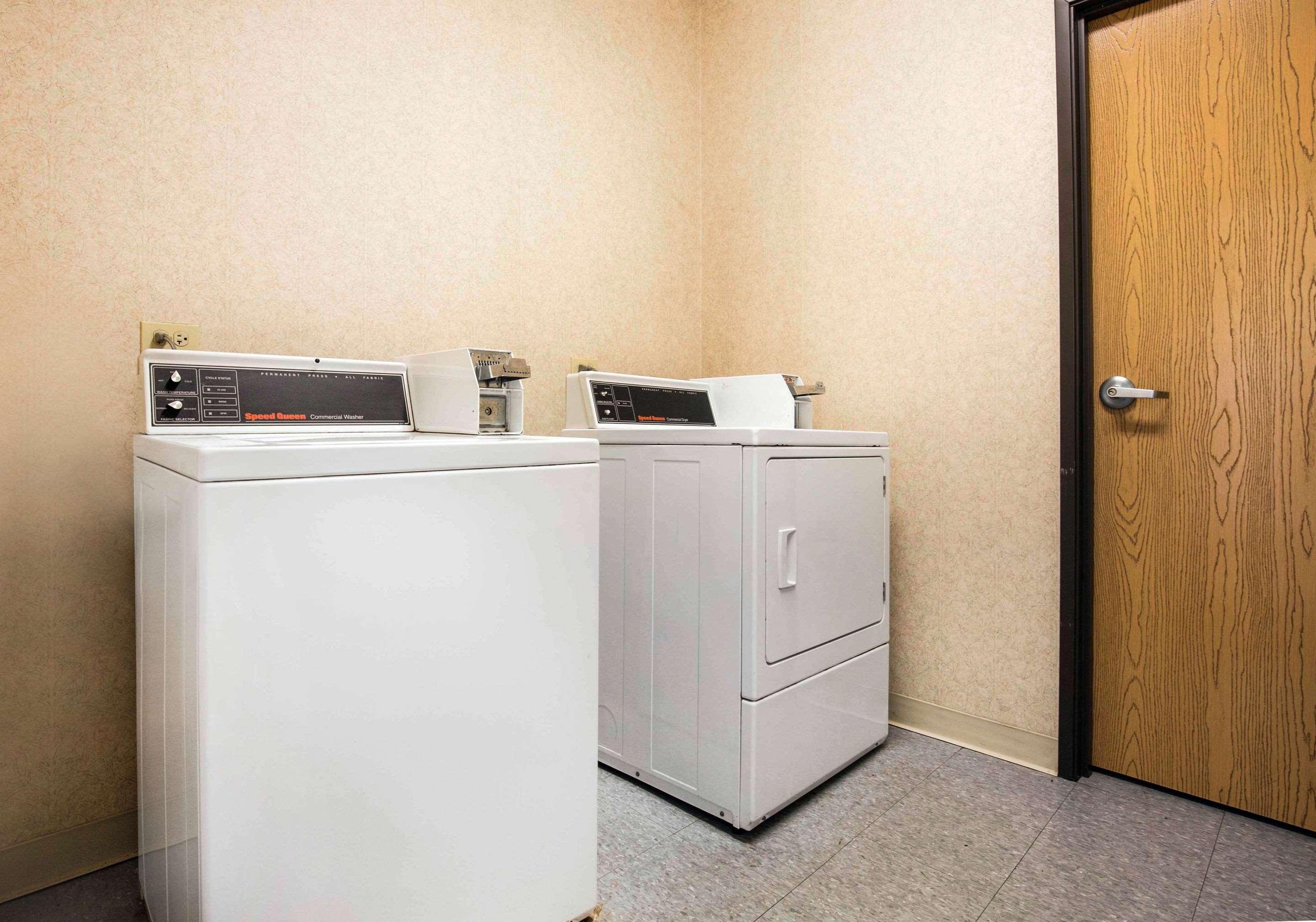 Quality Inn Monee I-57 Екстериор снимка
