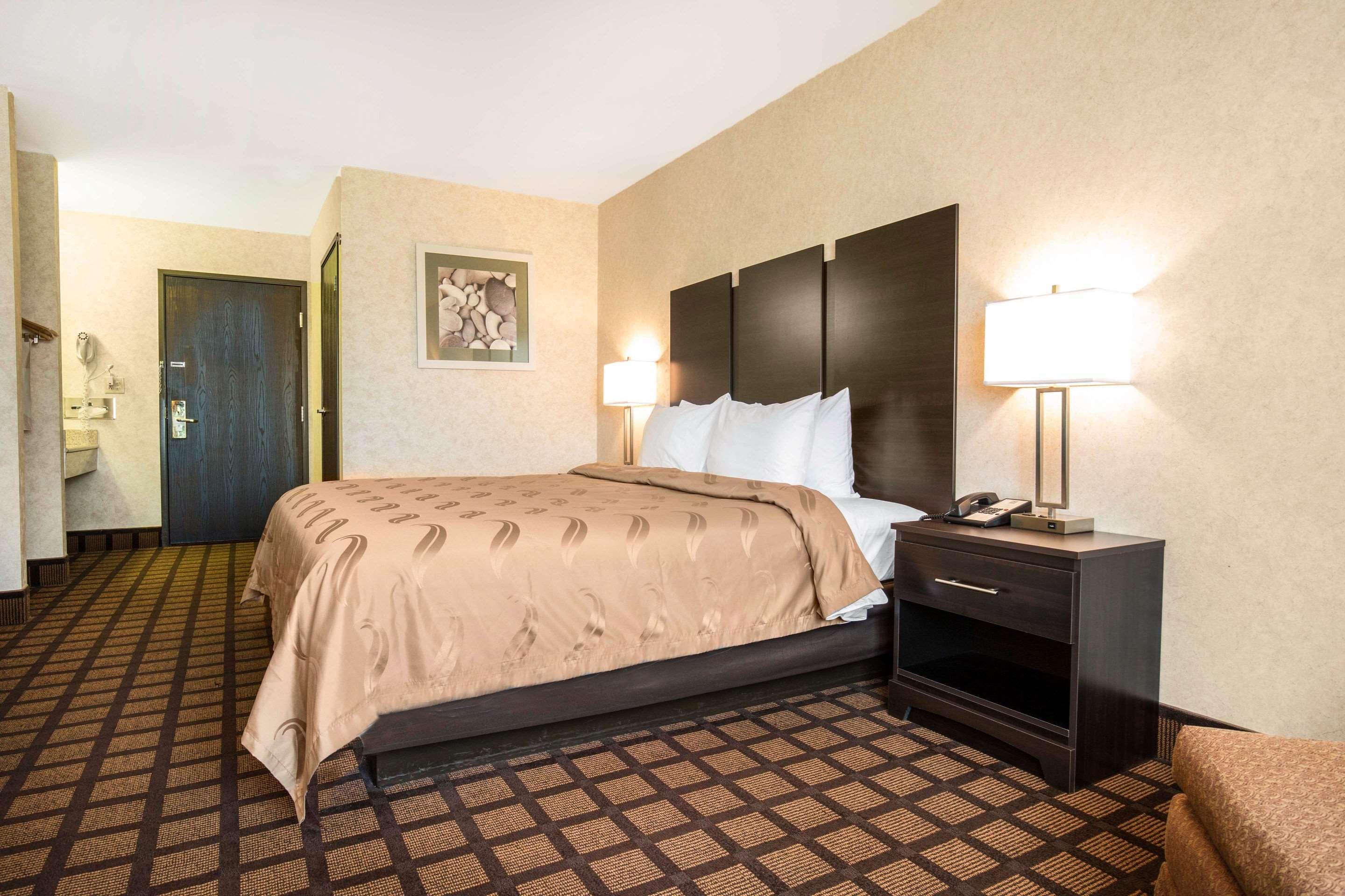 Quality Inn Monee I-57 Екстериор снимка